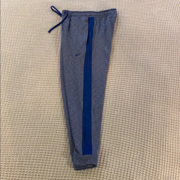 Nike DRI-FIT jogging pants - Picture 3 of 4